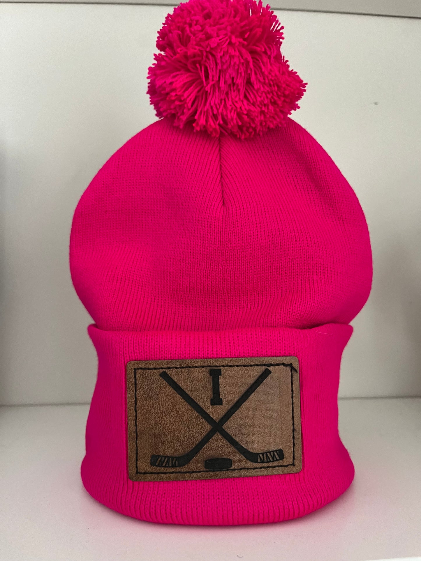 Hockey Initial Leather patch toque - Green, Army Geeen, Neon Green
