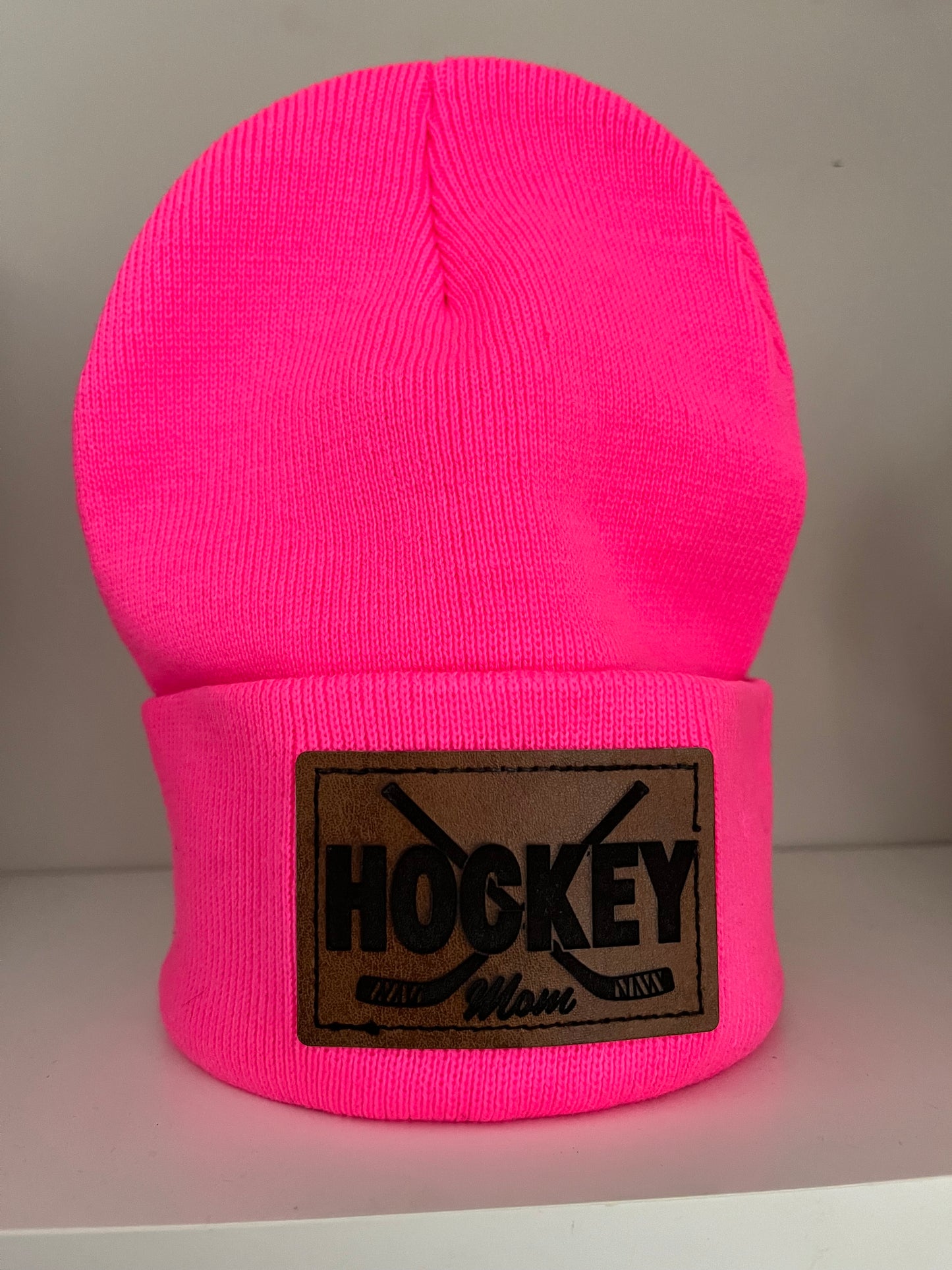 Hockey Leather patch toque - Mom, Dad, Sister, Brother, Coach